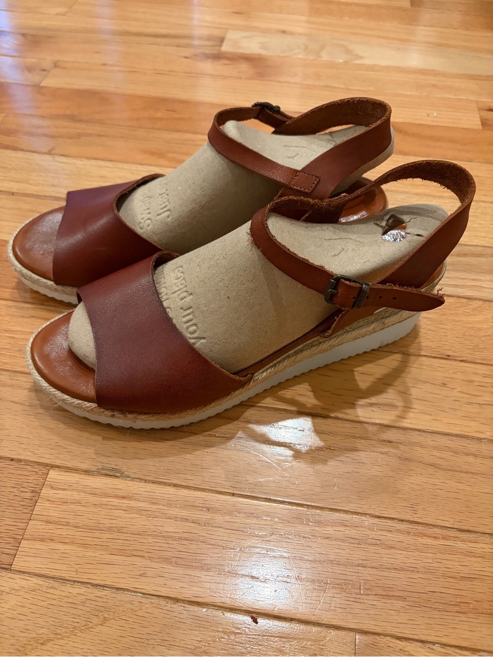 Bertuchi Made in Spain Women's Brown Genuine Leather Espadrille Wedge Slingback